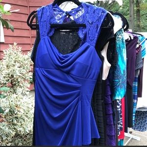 Dress barn keyhole lace cocktail dress blue